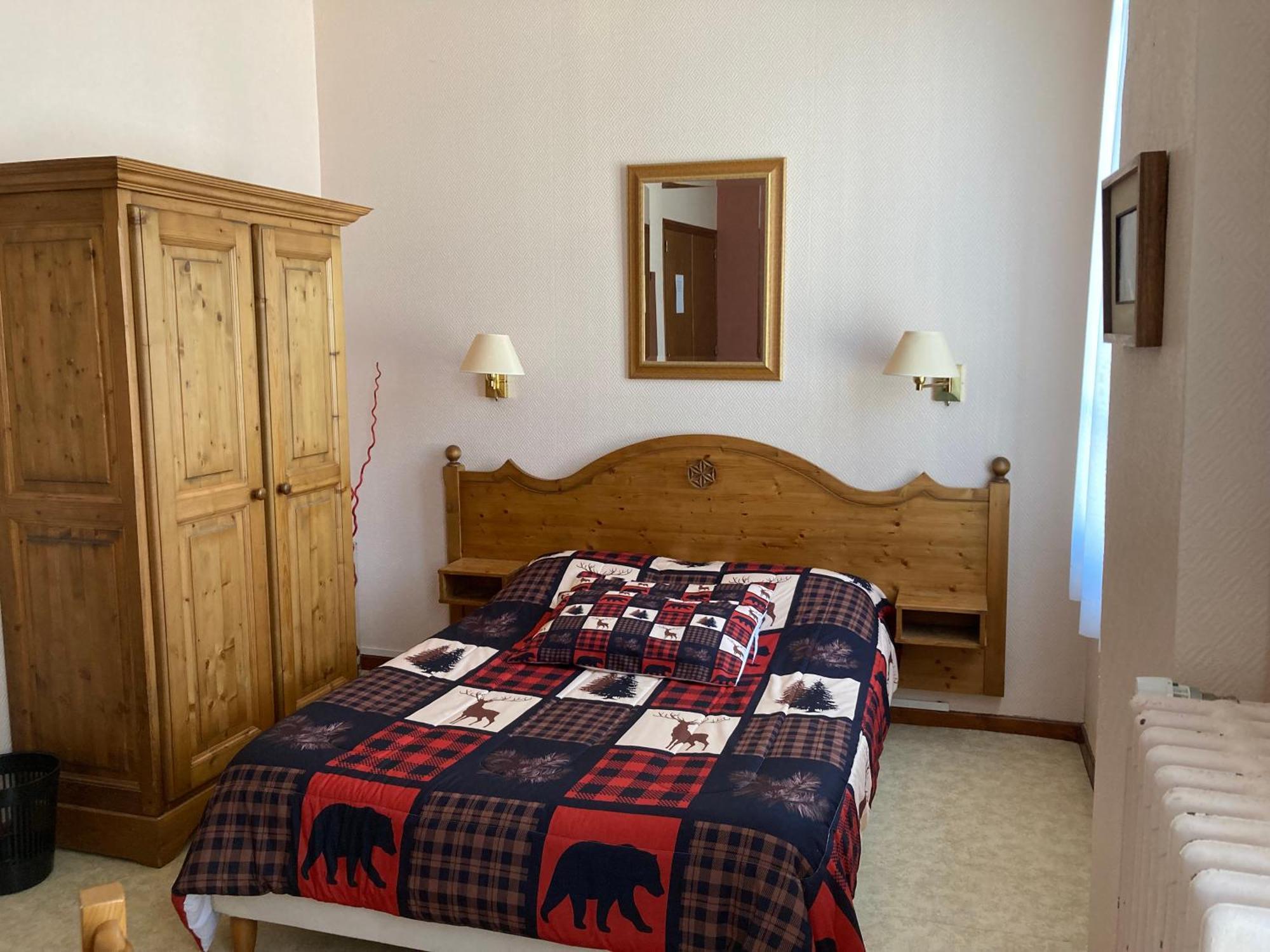 Hotel Victoria Сен-Пьер-де-Шартрёз Экстерьер фото